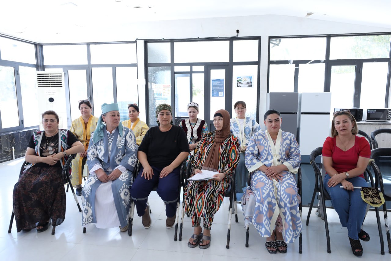 MILLIY QADRIYATLAR VA IJODKOR AYOLLAR E’ZOZDA 4